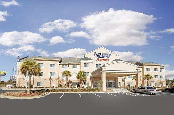 Fairfield Inn & Suites By Marriott Кордел Екстериор снимка