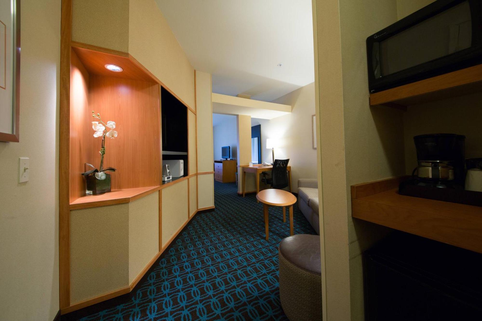 Fairfield Inn & Suites By Marriott Кордел Екстериор снимка