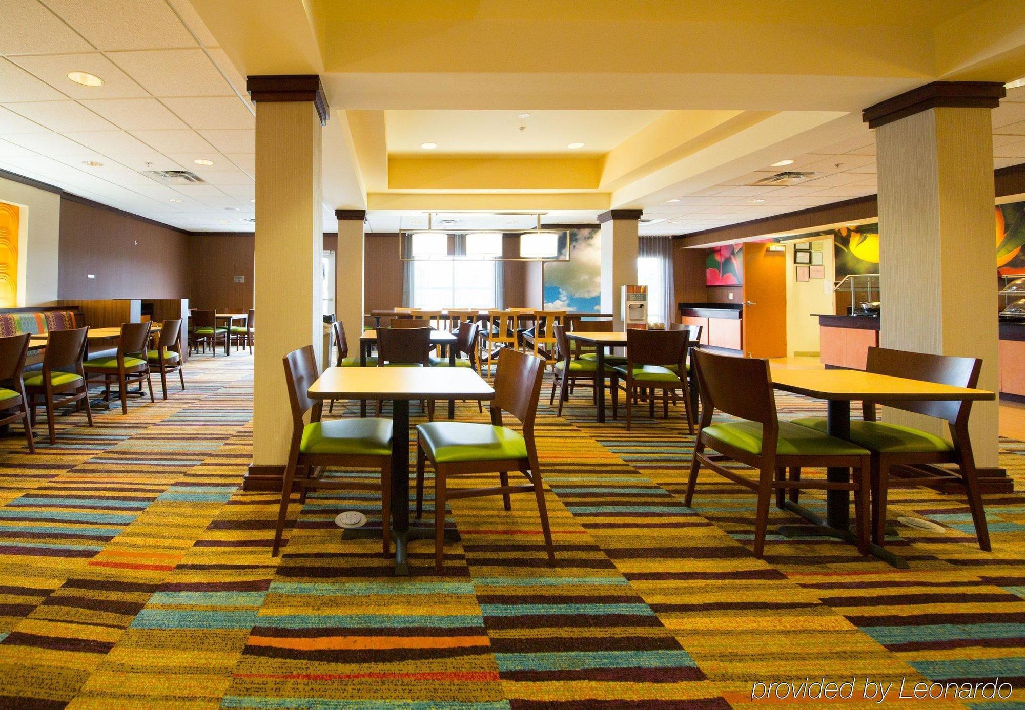 Fairfield Inn & Suites By Marriott Кордел Екстериор снимка
