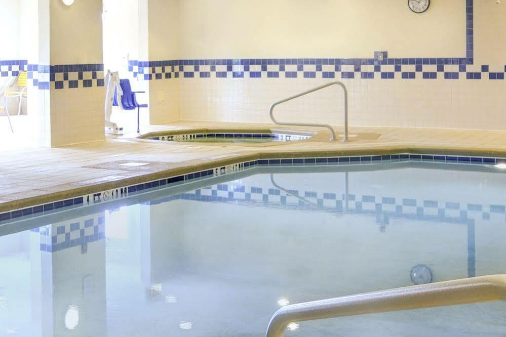 Fairfield Inn & Suites By Marriott Кордел Екстериор снимка